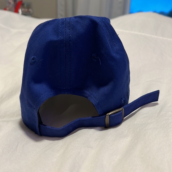 Women’s Cubs Baseball Cap - Picture 3 of 3